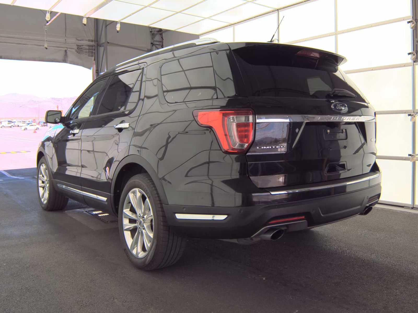 FORD EXPLORER - 7