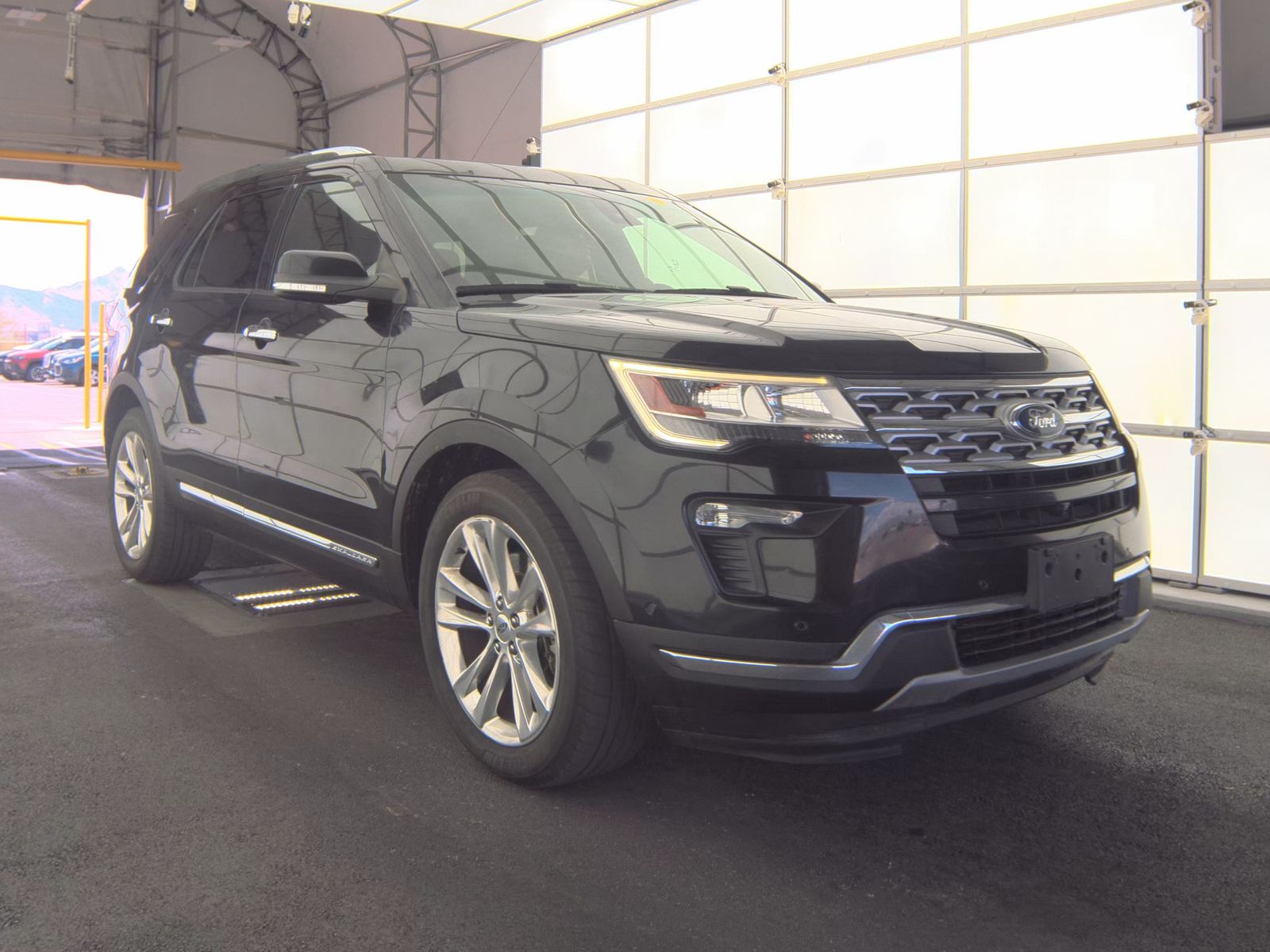 FORD EXPLORER - 4