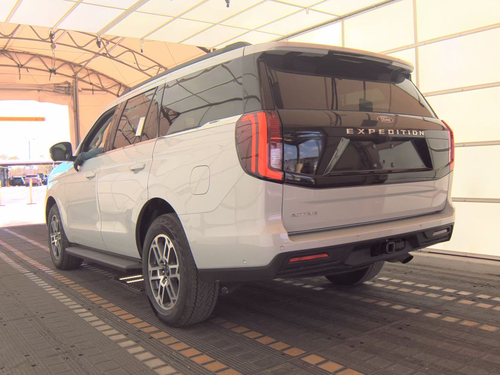 FORD EXPEDITION - 9