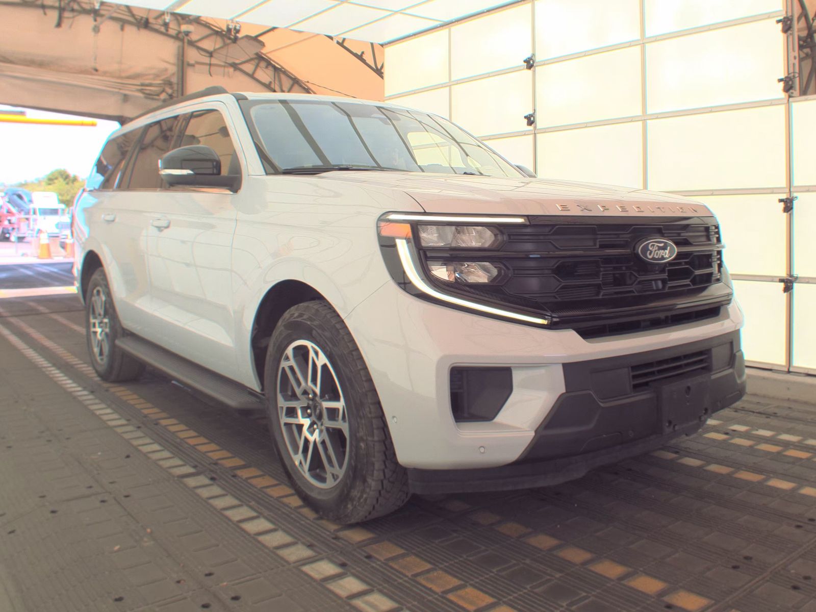 FORD EXPEDITION - 5