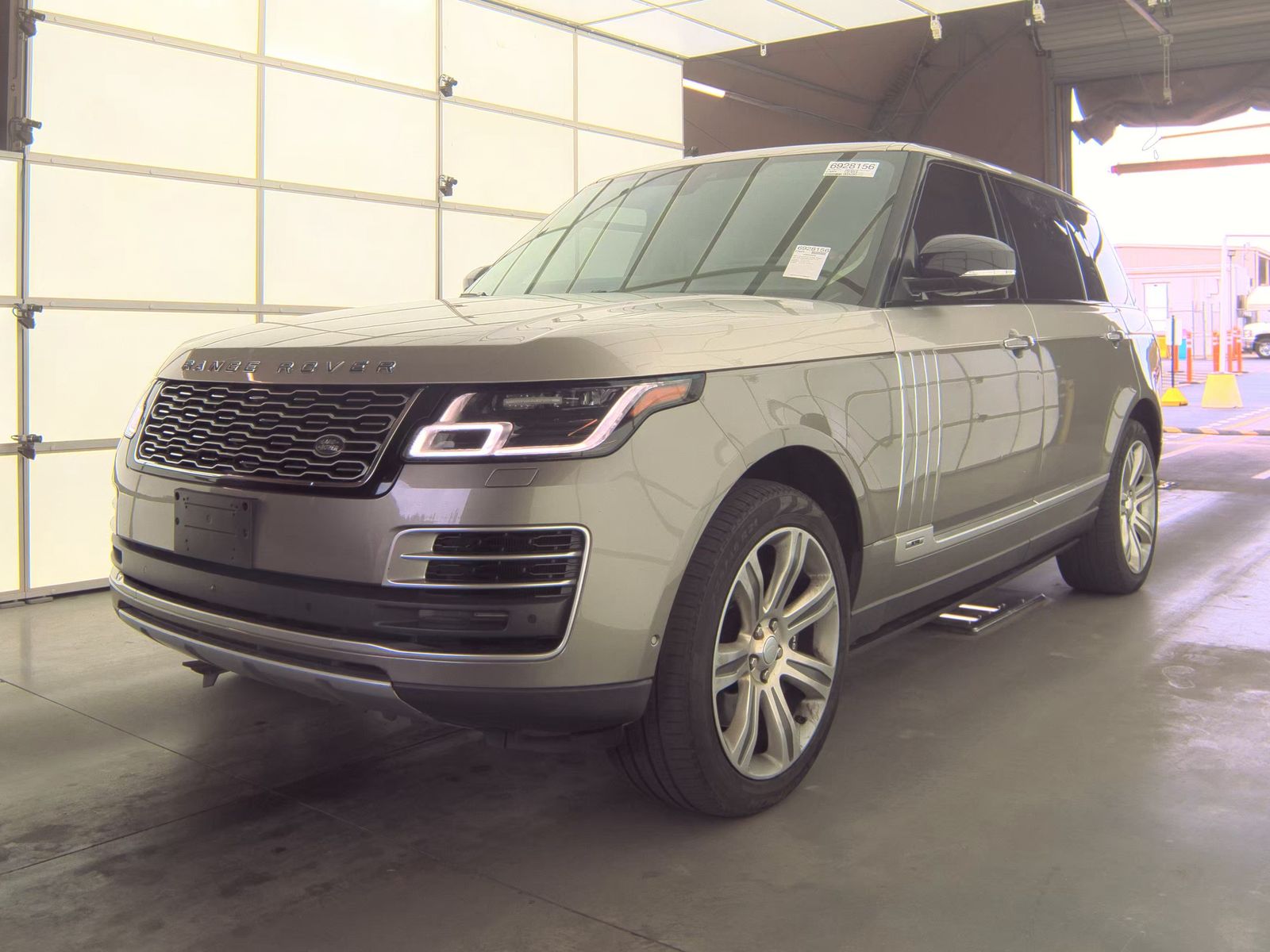 LAND ROVER RANGE ROVER - 1