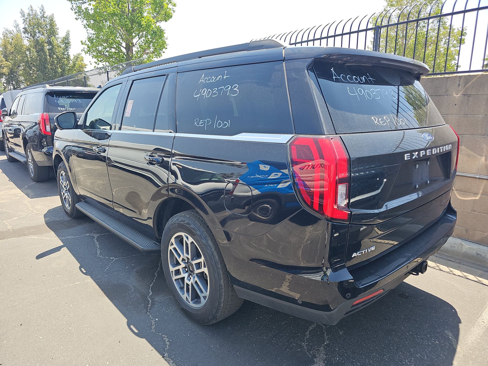 FORD EXPEDITION - 7