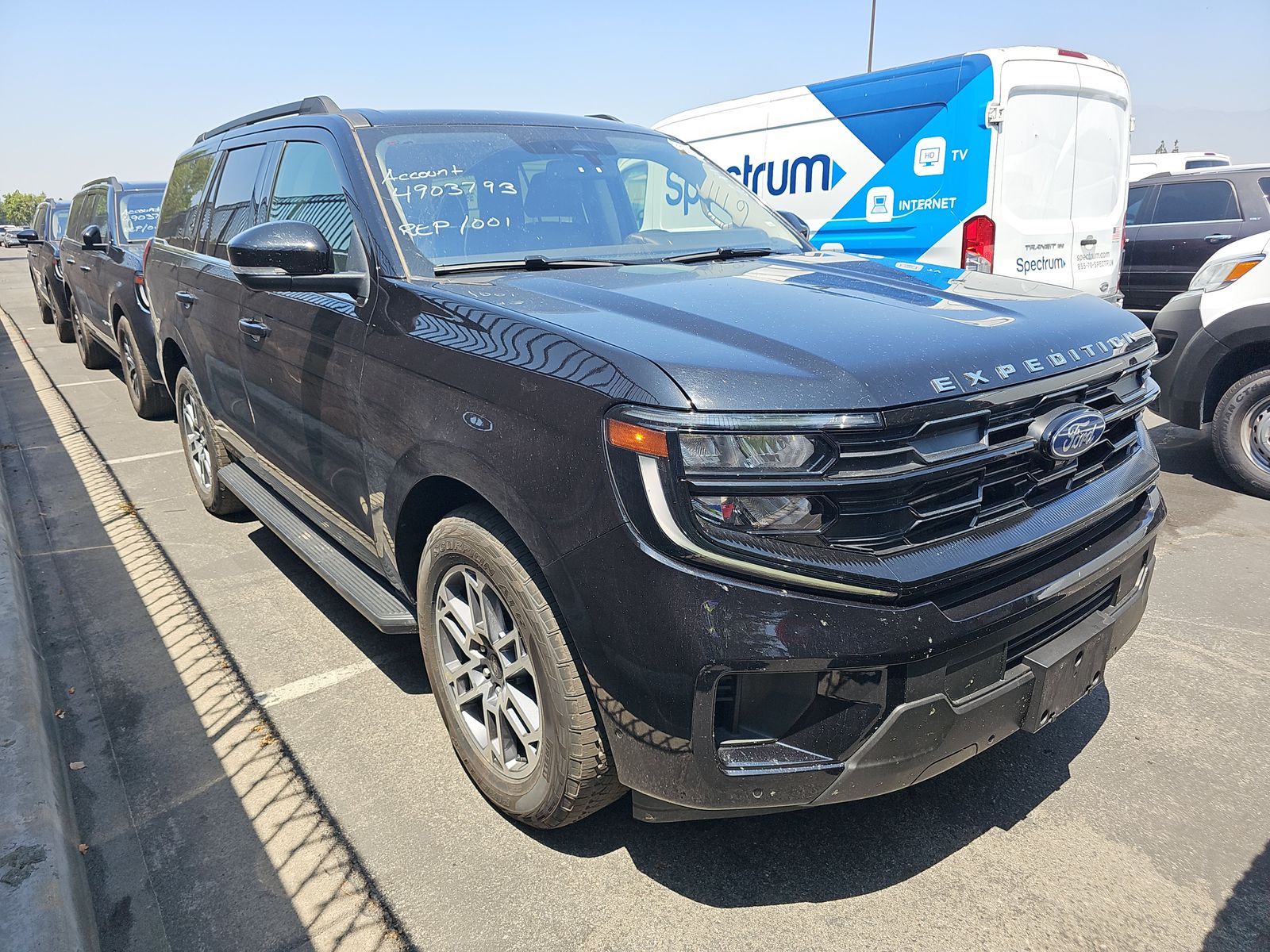 FORD EXPEDITION - 4
