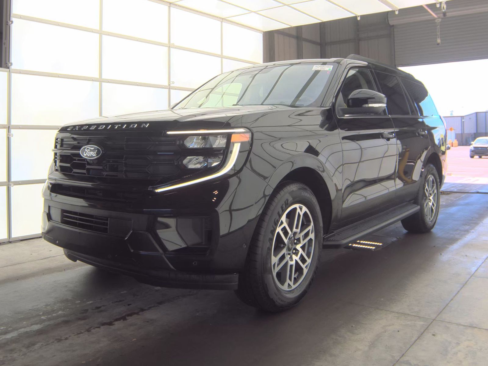 FORD EXPEDITION - 1