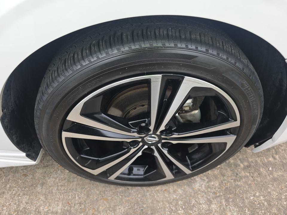 NISSAN SENTRA - 10
