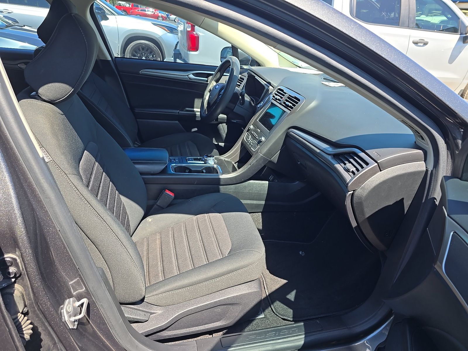 FORD FUSION - 9