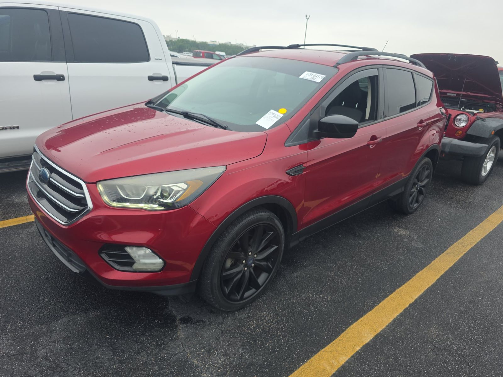 FORD ESCAPE - 1