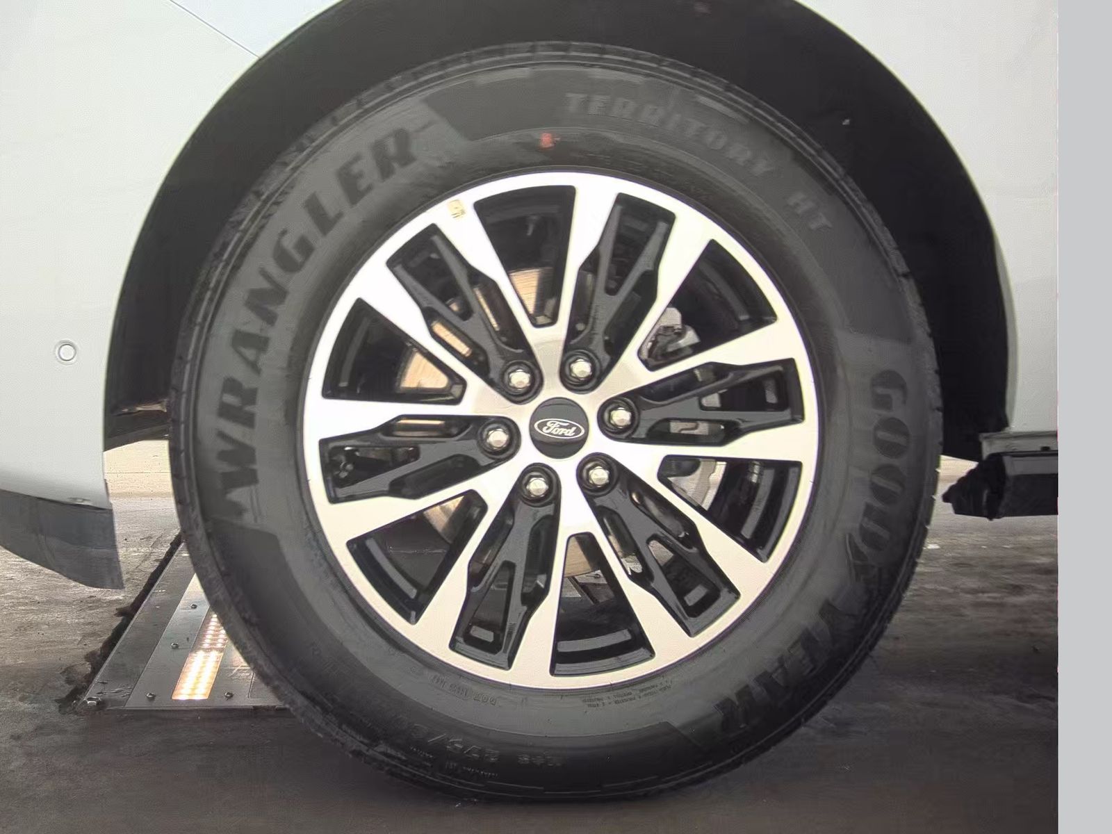 FORD EXPEDITION MAX - 10