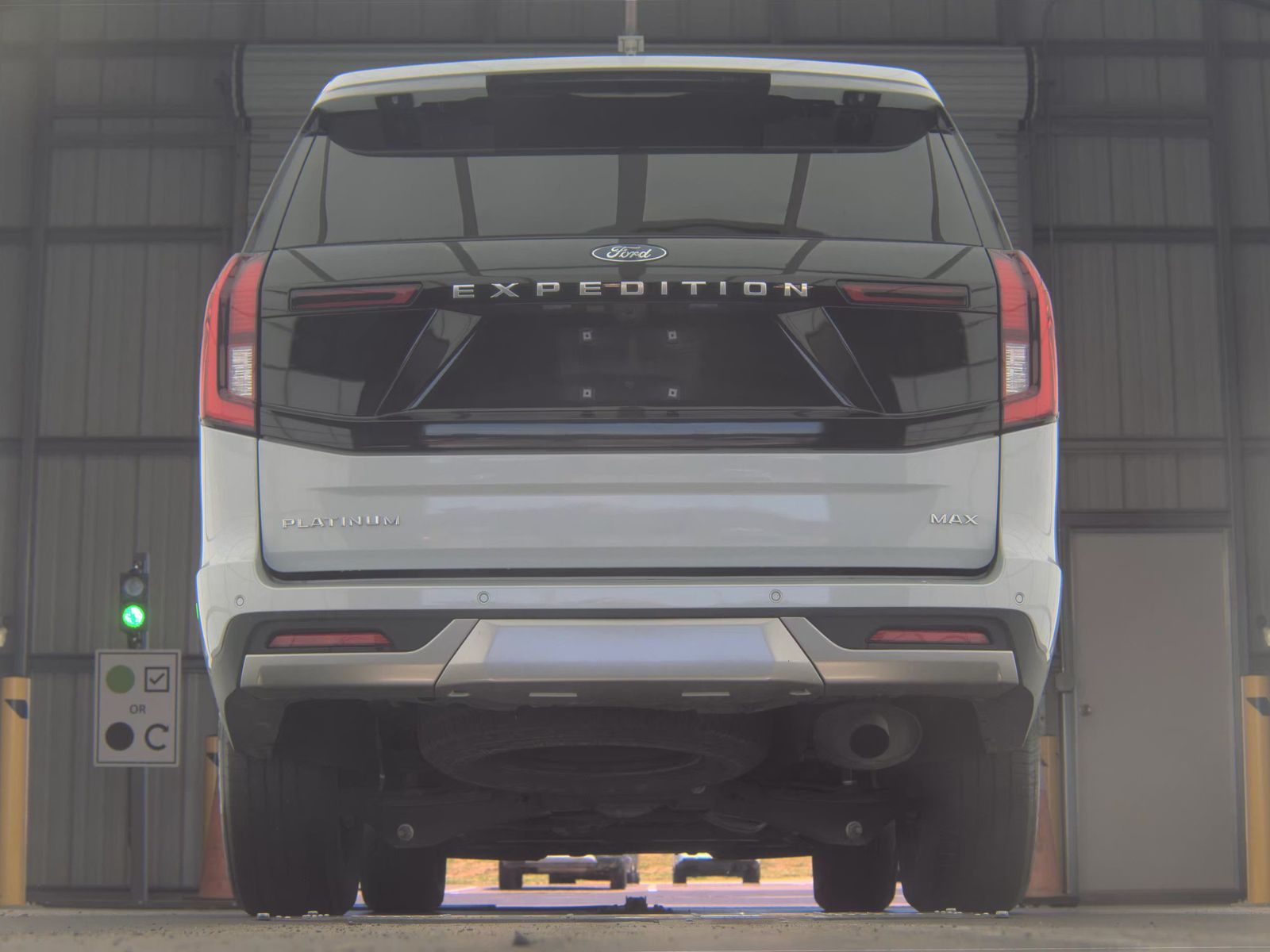 FORD EXPEDITION MAX - 8