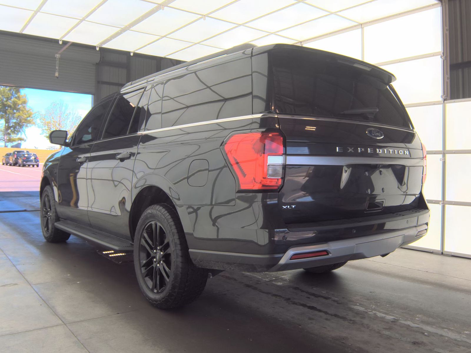 FORD EXPEDITION MAX - 9