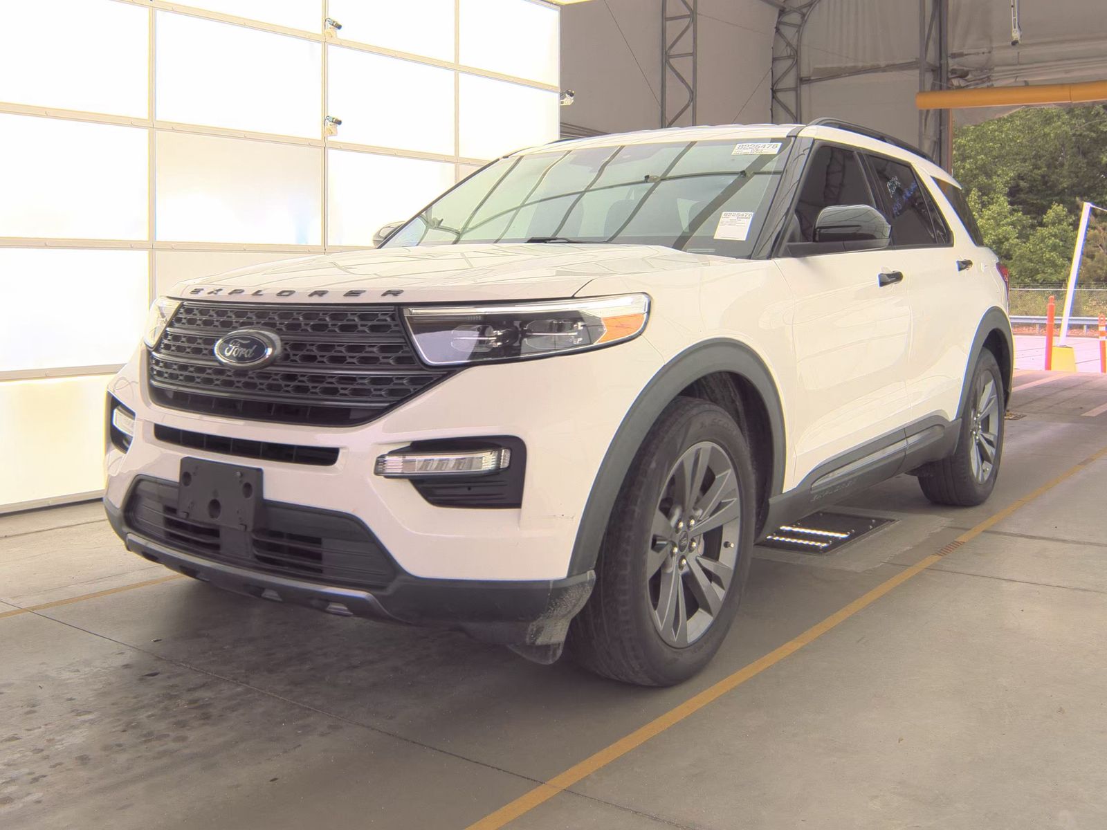 FORD EXPLORER - 1