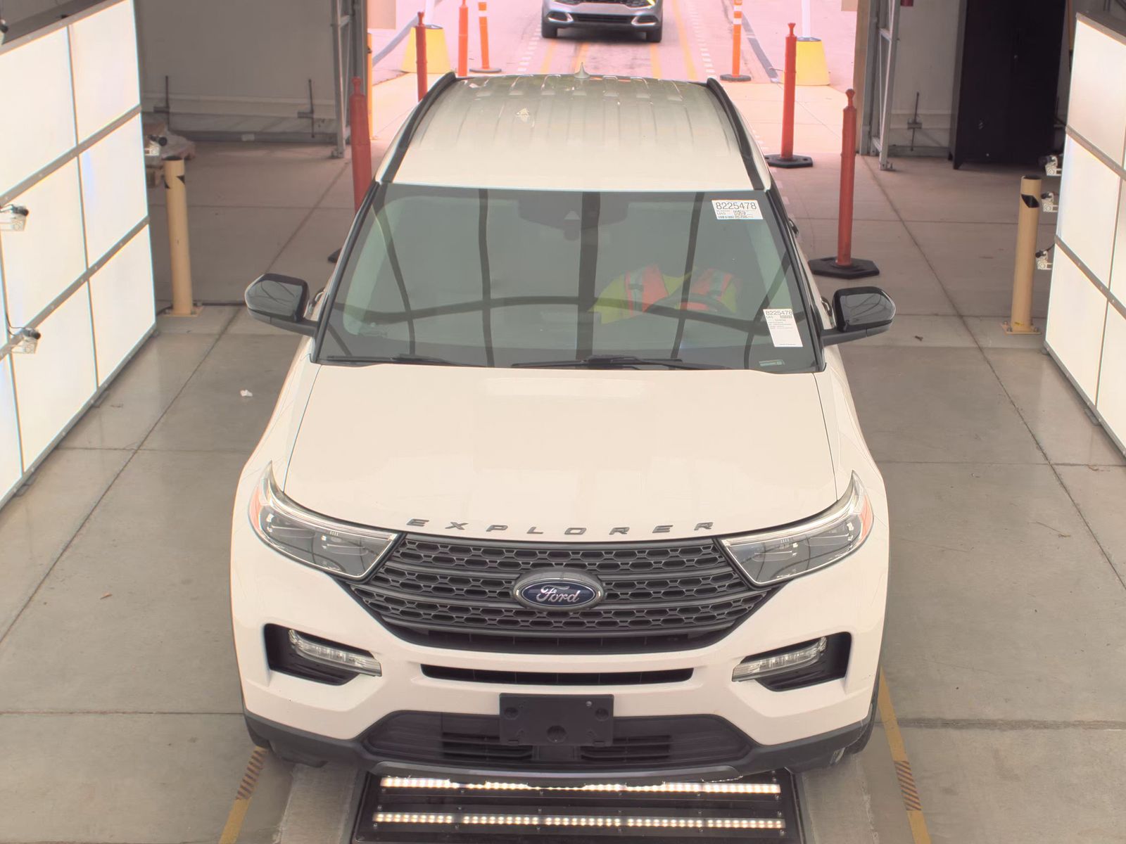 FORD EXPLORER - 3