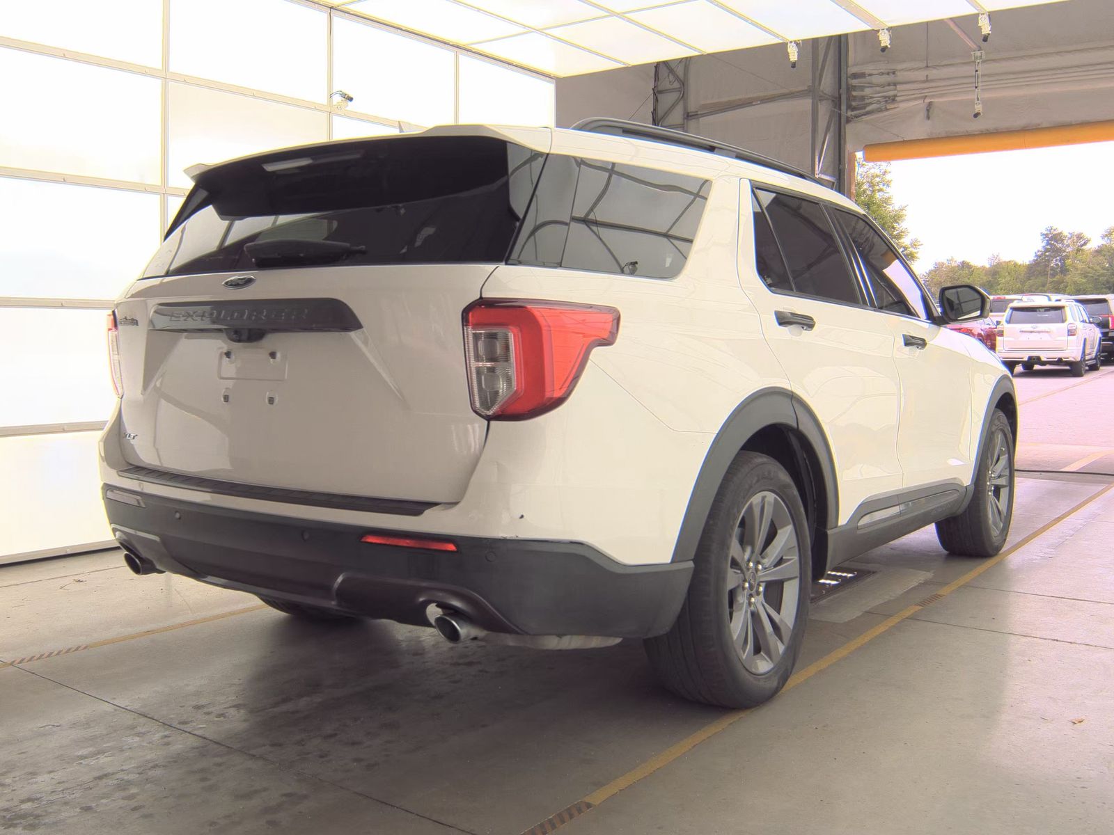 FORD EXPLORER - 6