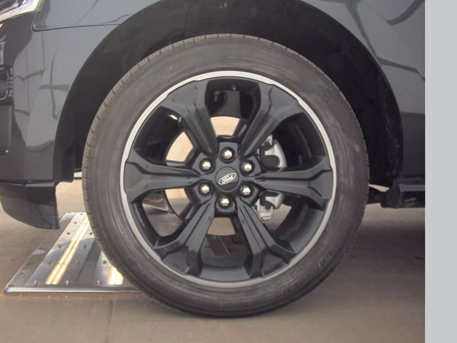 FORD EXPEDITION MAX - 10