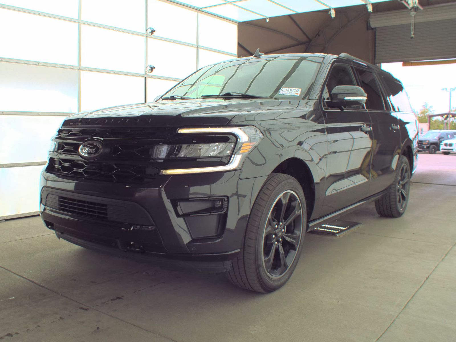 FORD EXPEDITION MAX - 1