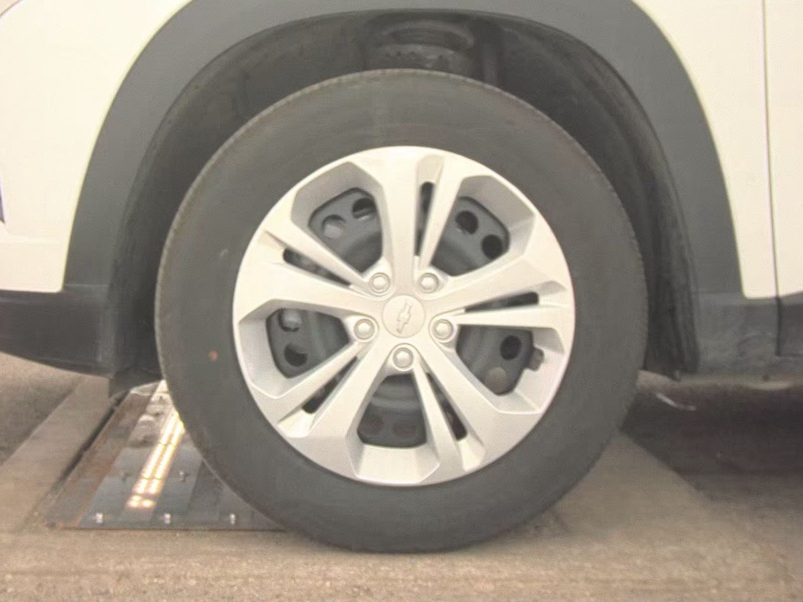 CHEVROLET TRAX - 10