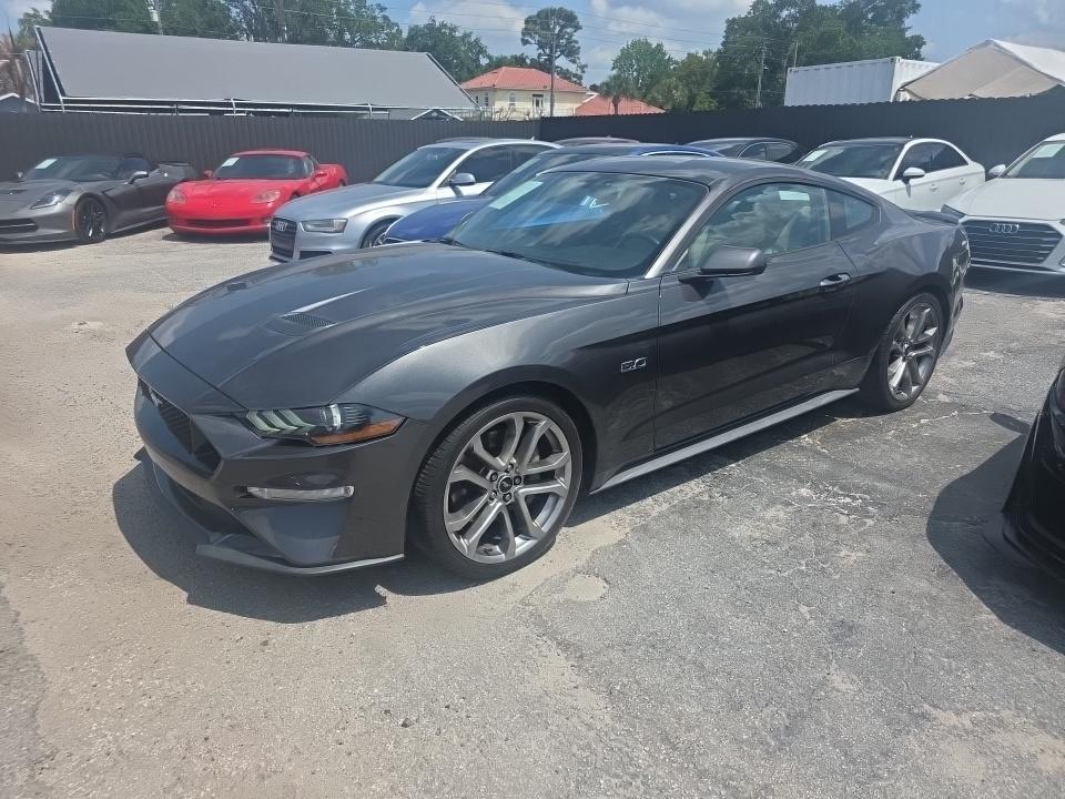 FORD MUSTANG - 1
