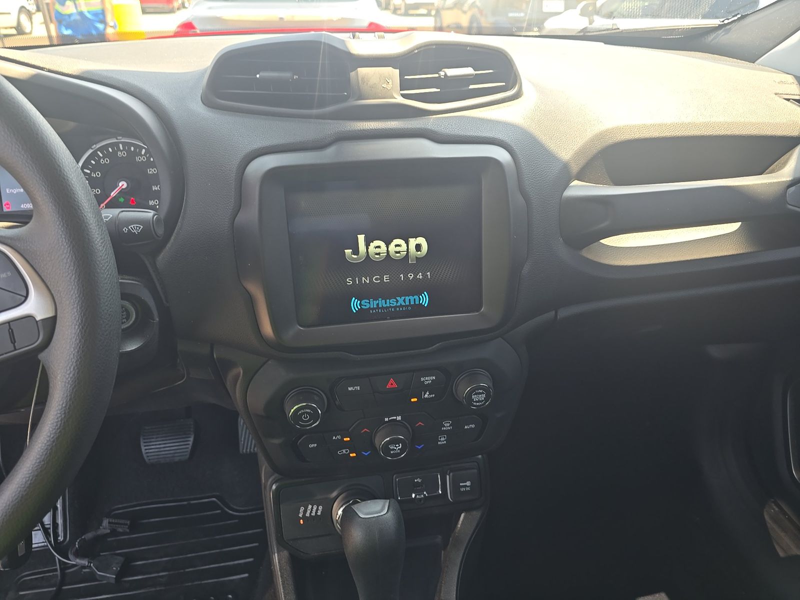 2023 Jeep Renegade Latitude AWD