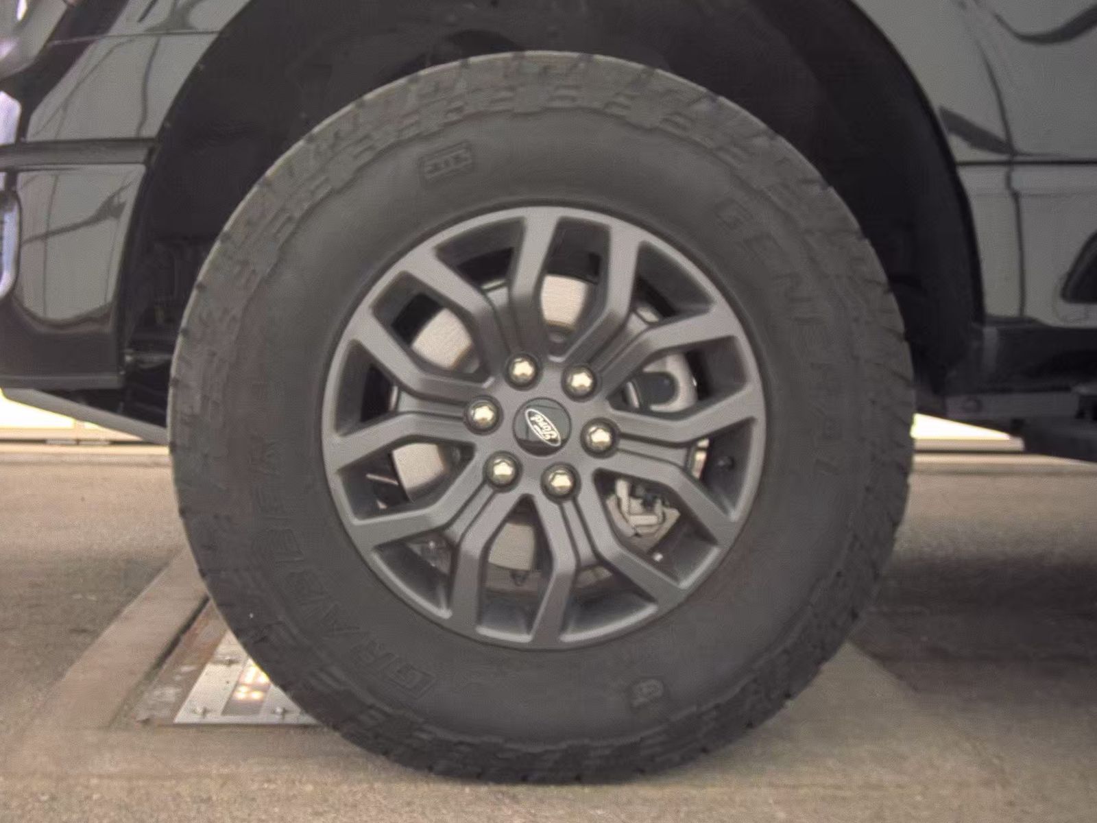FORD F-150 - 10
