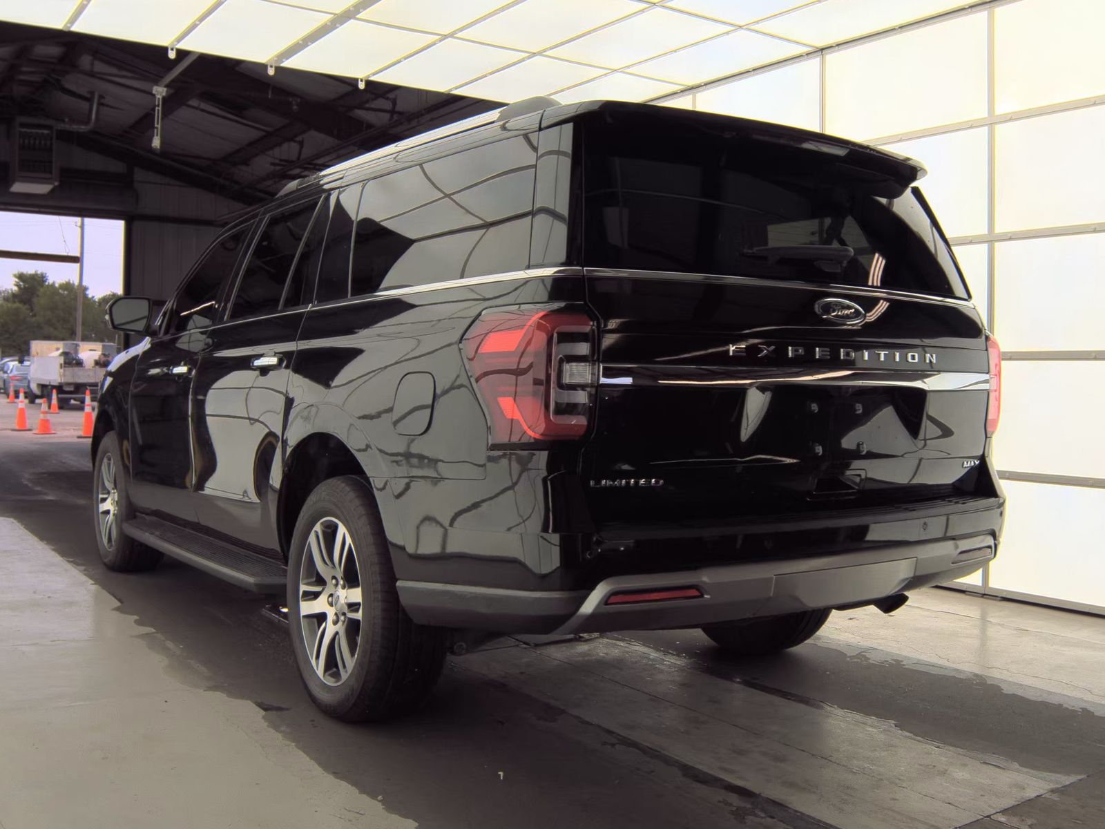 FORD EXPEDITION MAX - 9