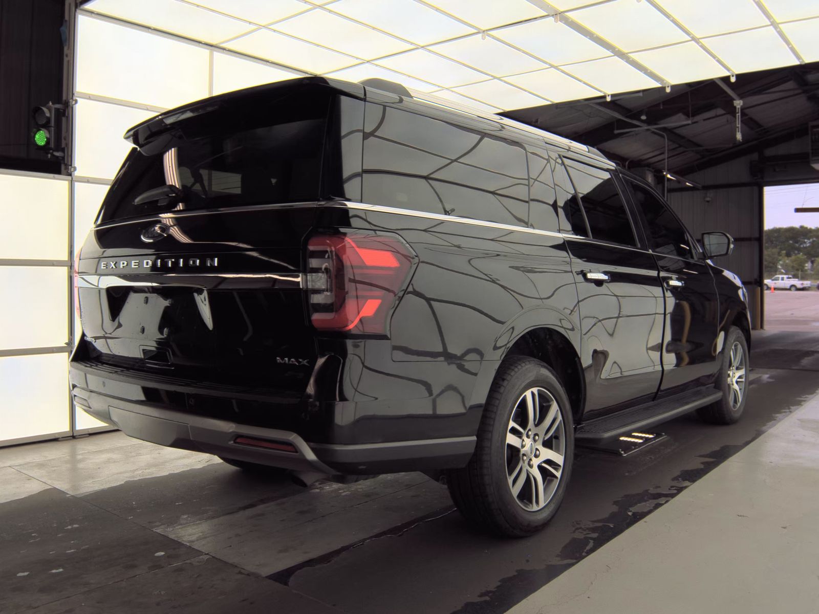 FORD EXPEDITION MAX - 6
