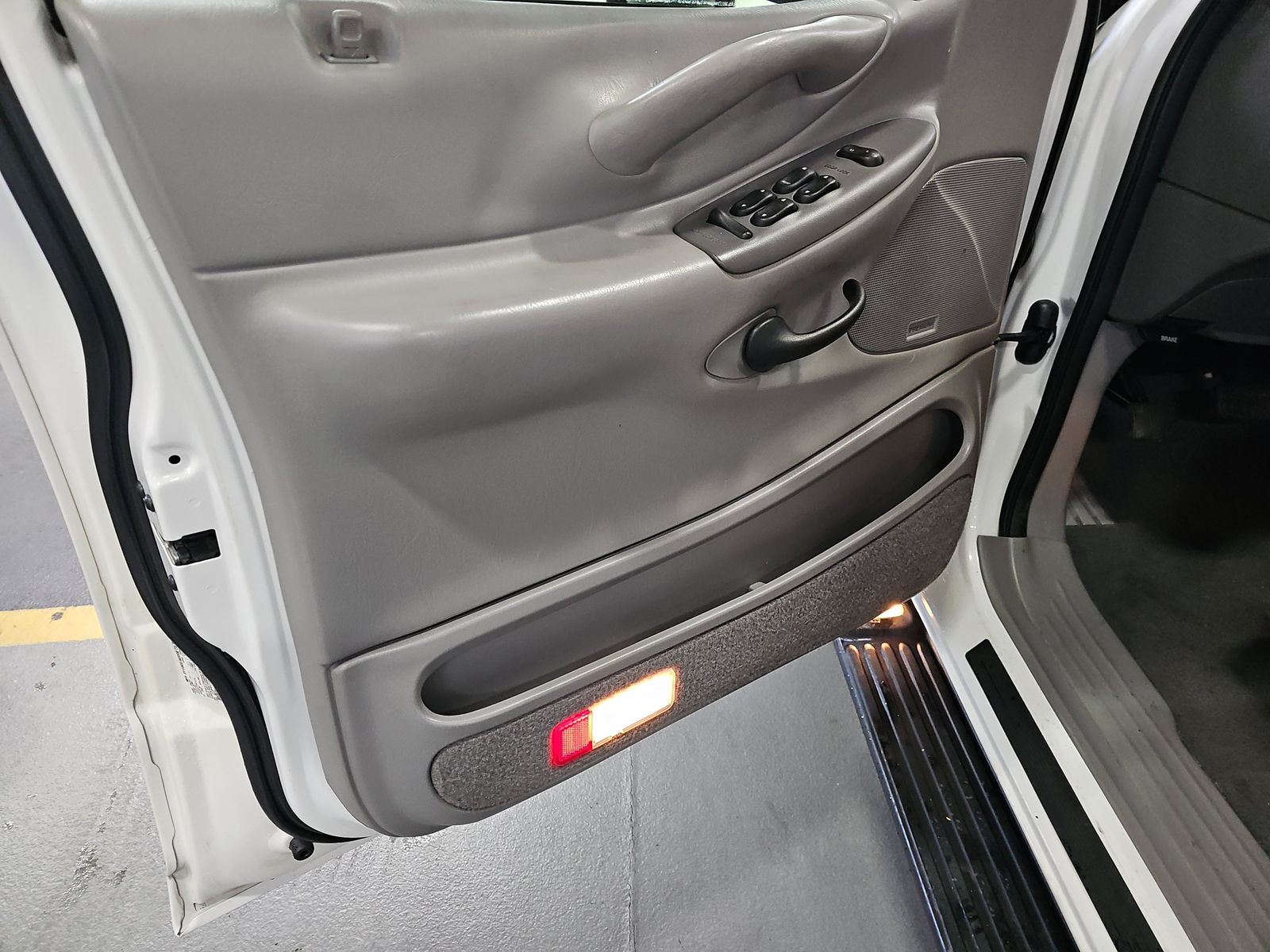 FORD EXPEDITION - 10