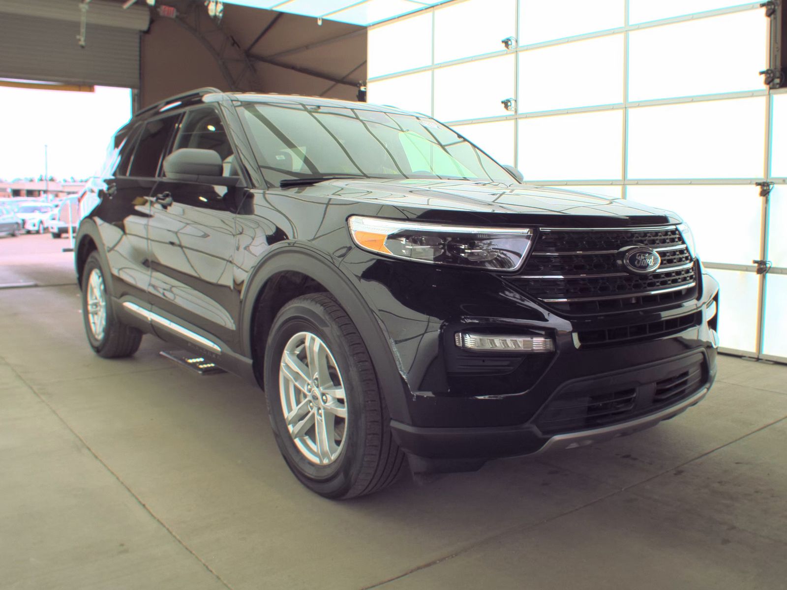 FORD EXPLORER - 5