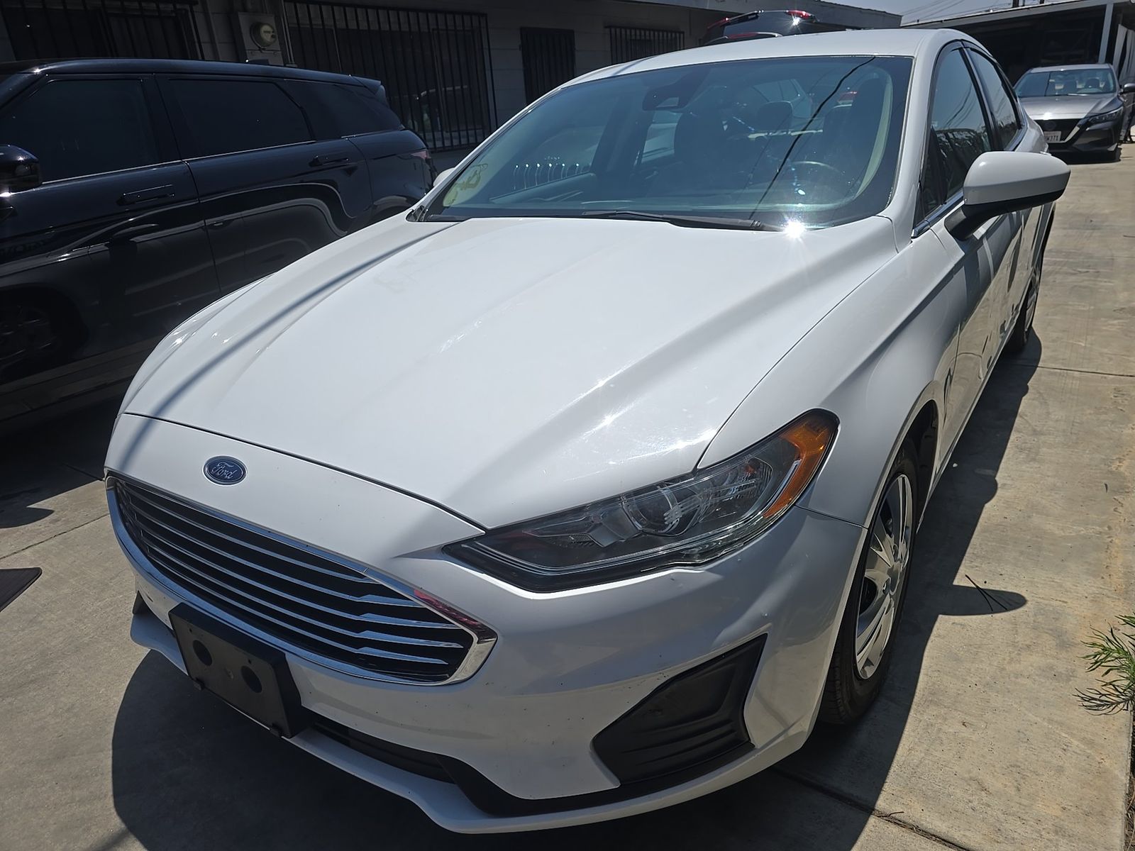 FORD FUSION - 1