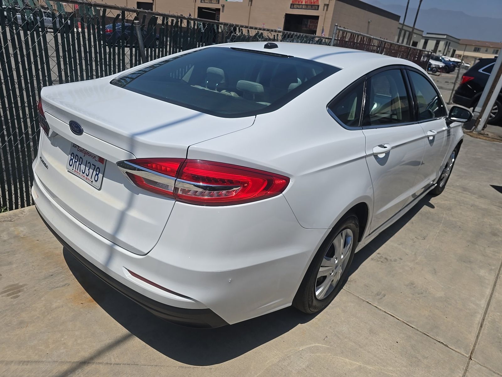 FORD FUSION - 5