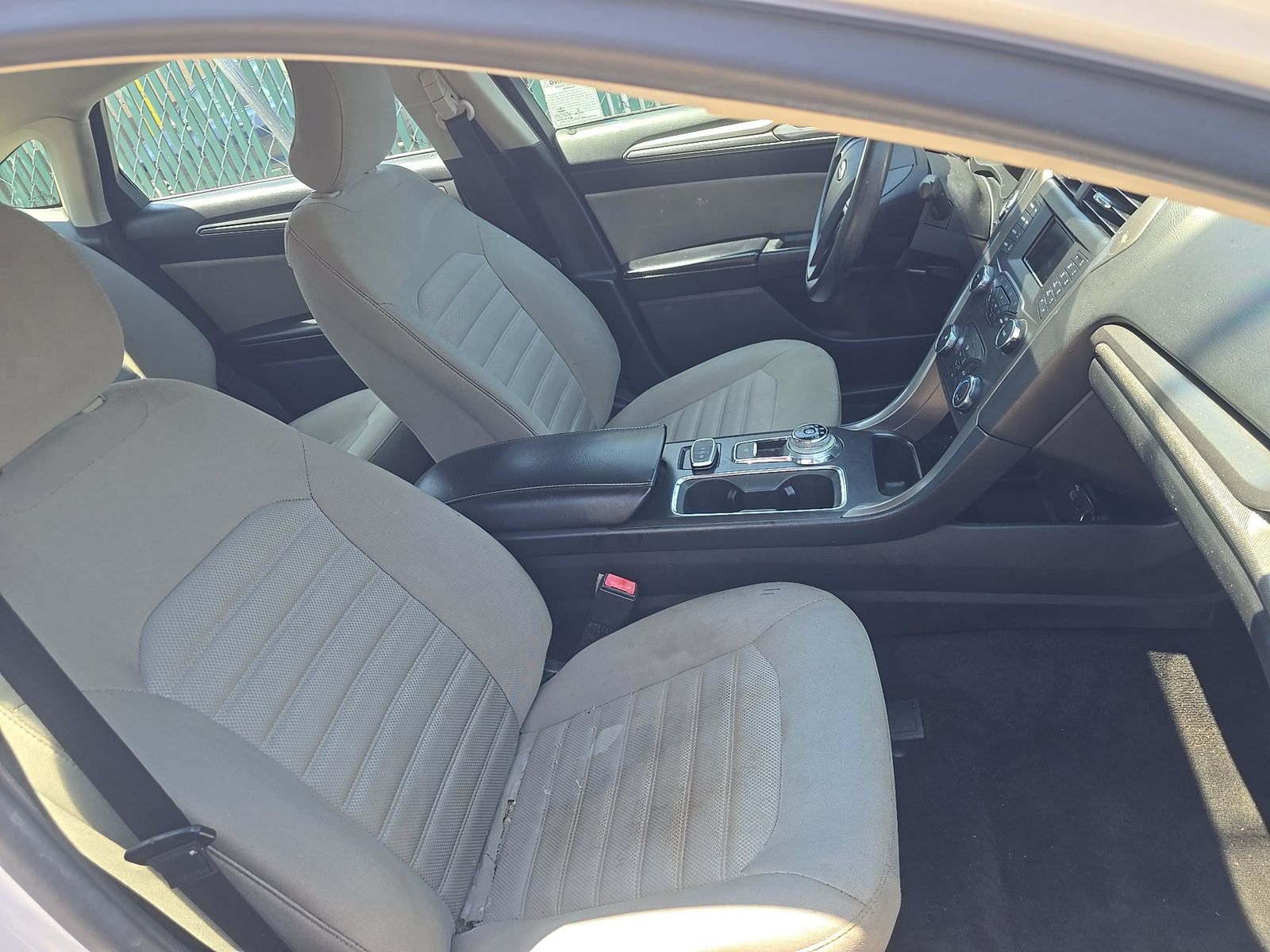 FORD FUSION - 9