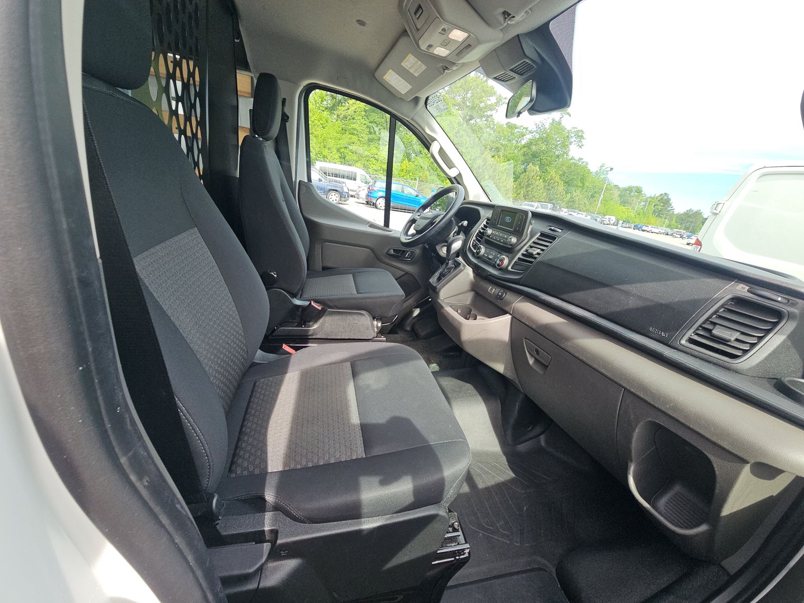 FORD TRANSIT 250 - 9