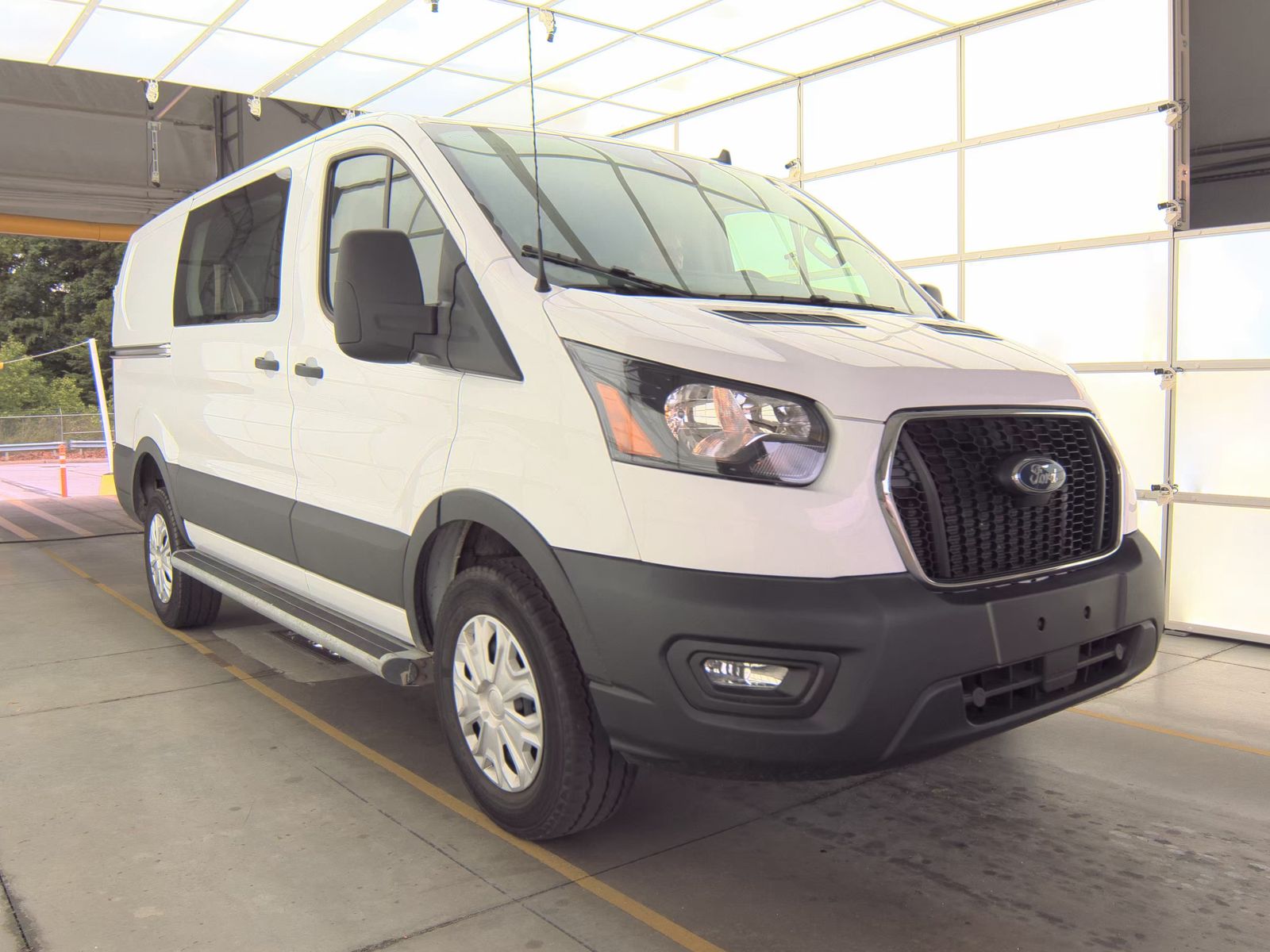 FORD TRANSIT 250 - 4