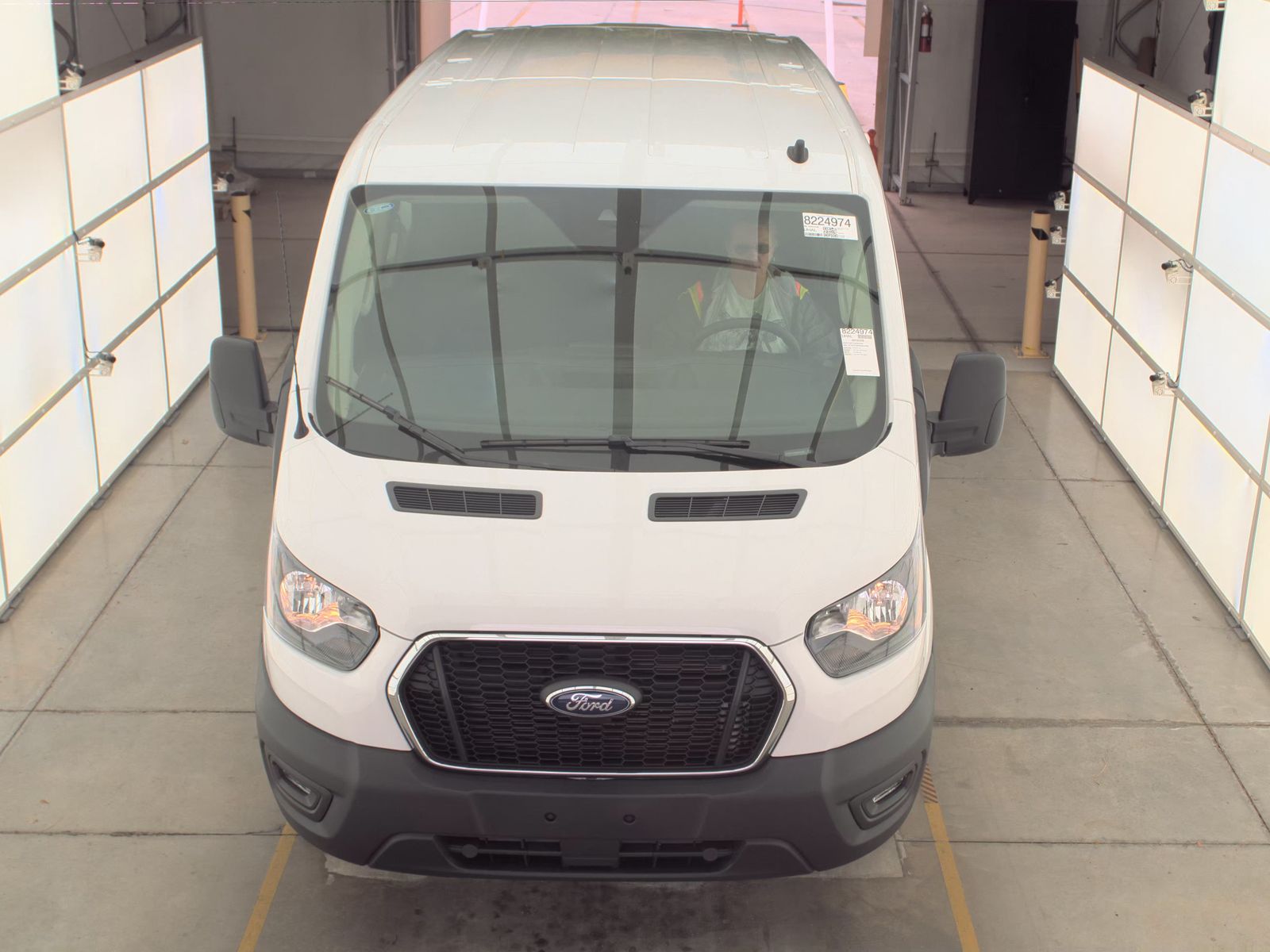 FORD TRANSIT 250 - 3