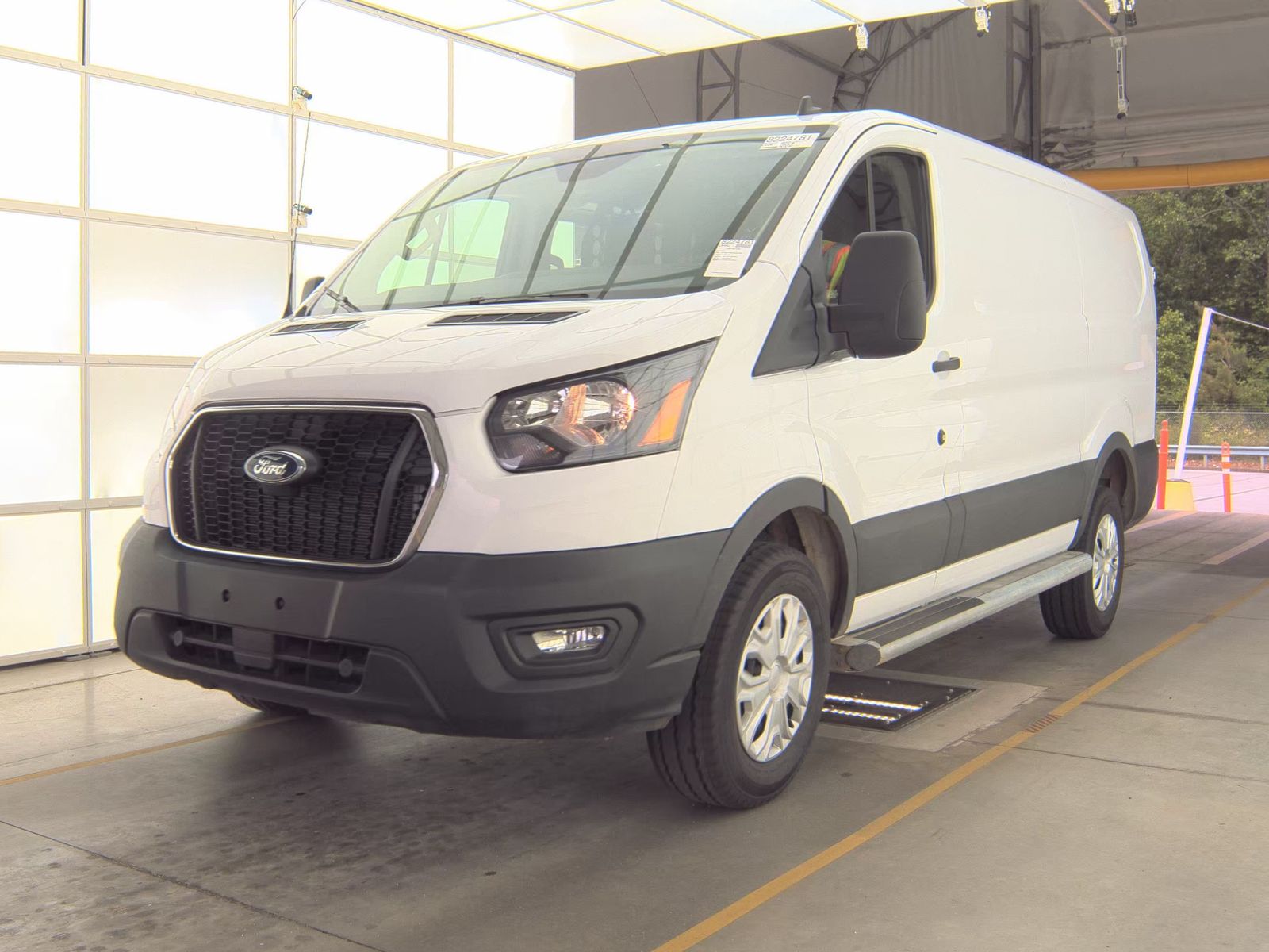 FORD TRANSIT 250 - 1