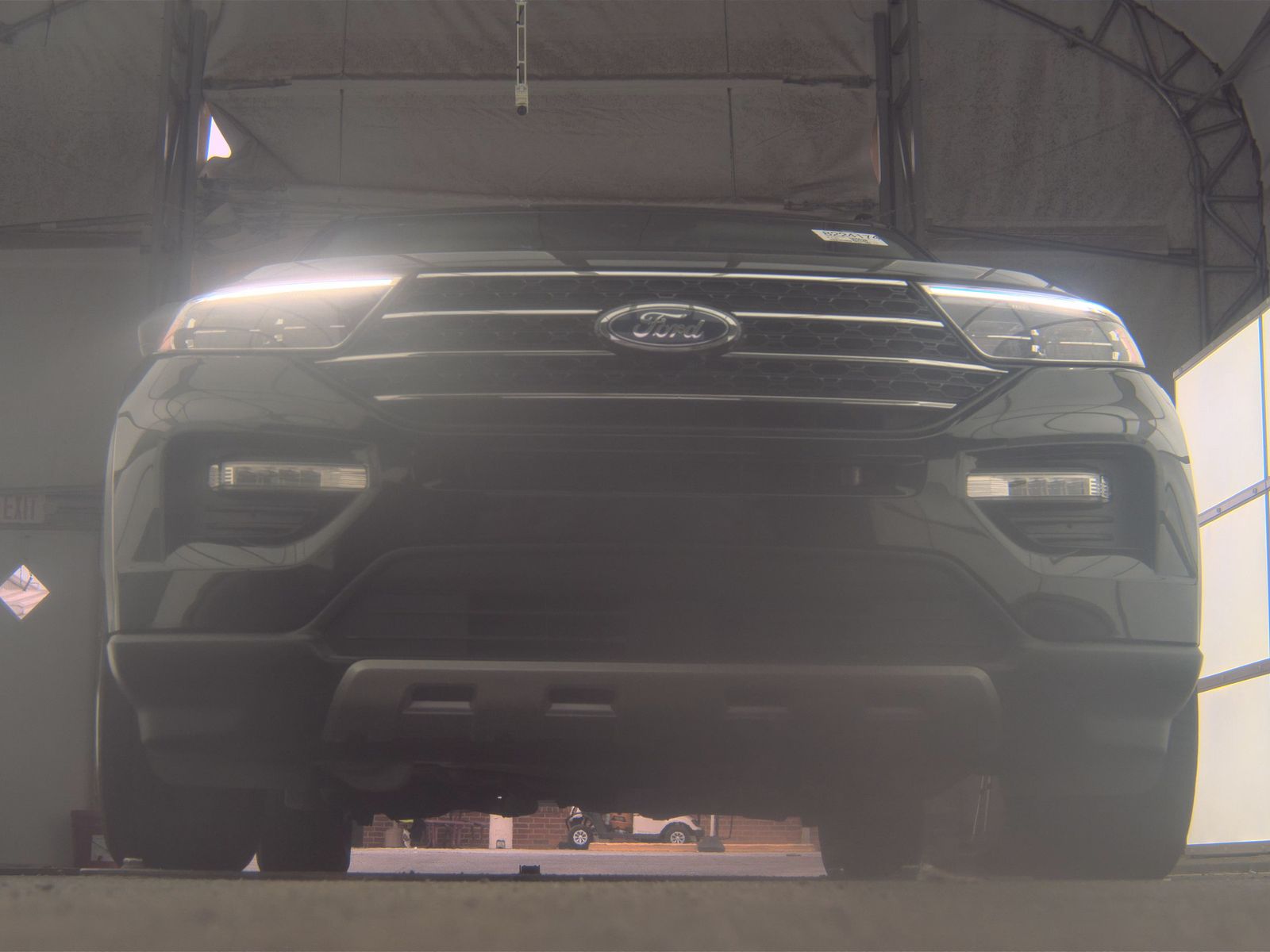 FORD EXPLORER - 4