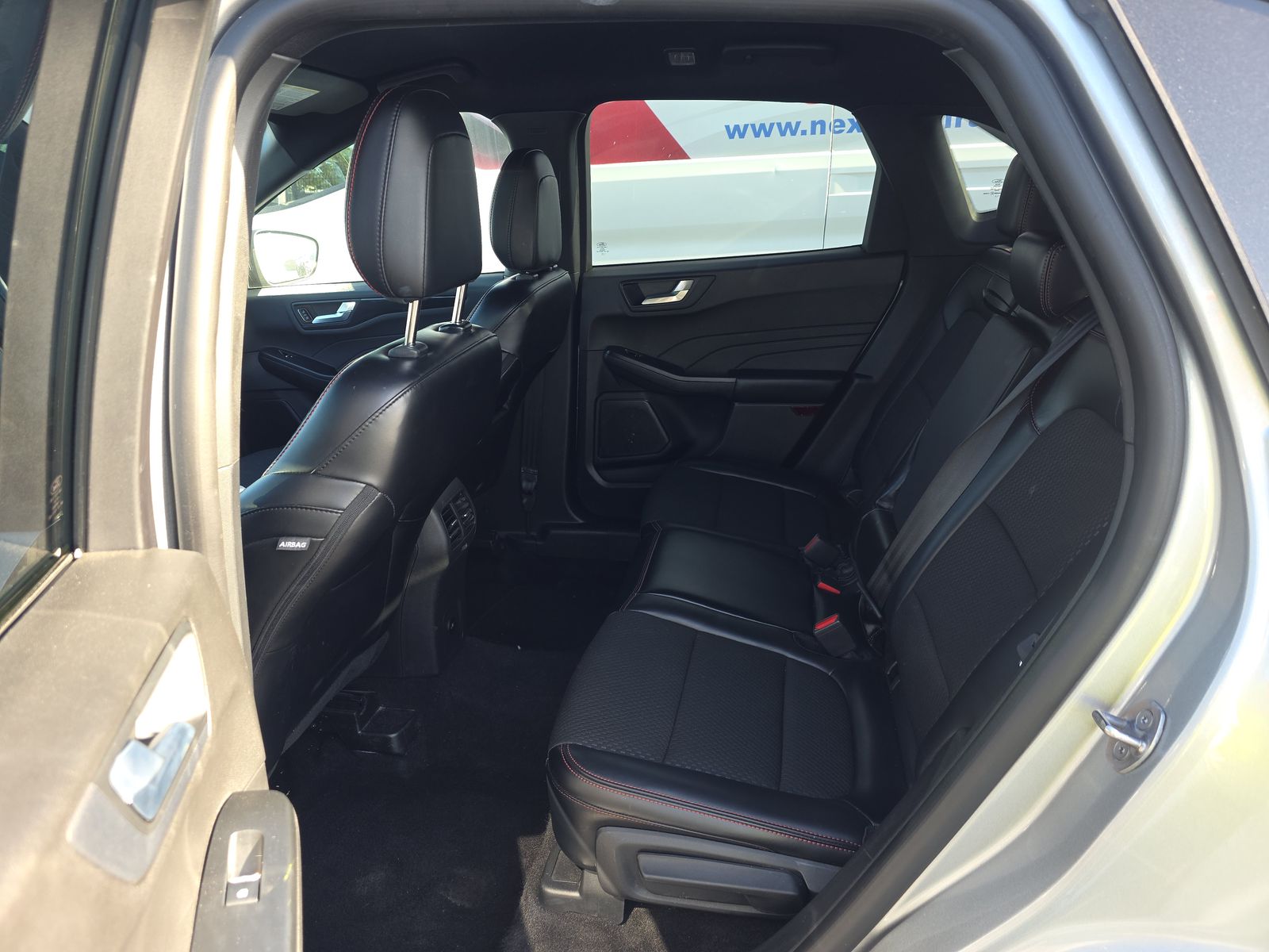 FORD ESCAPE - 10