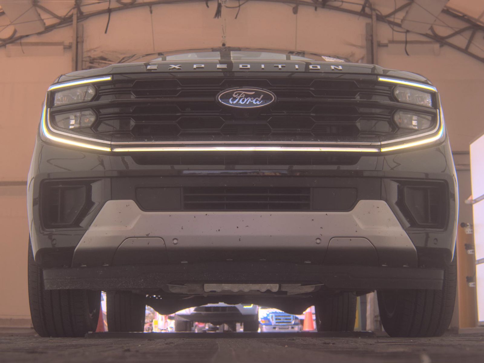 FORD EXPEDITION MAX - 4