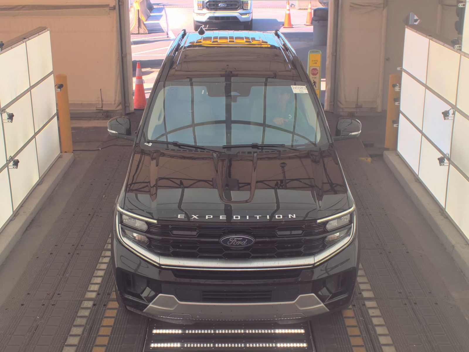FORD EXPEDITION MAX - 3