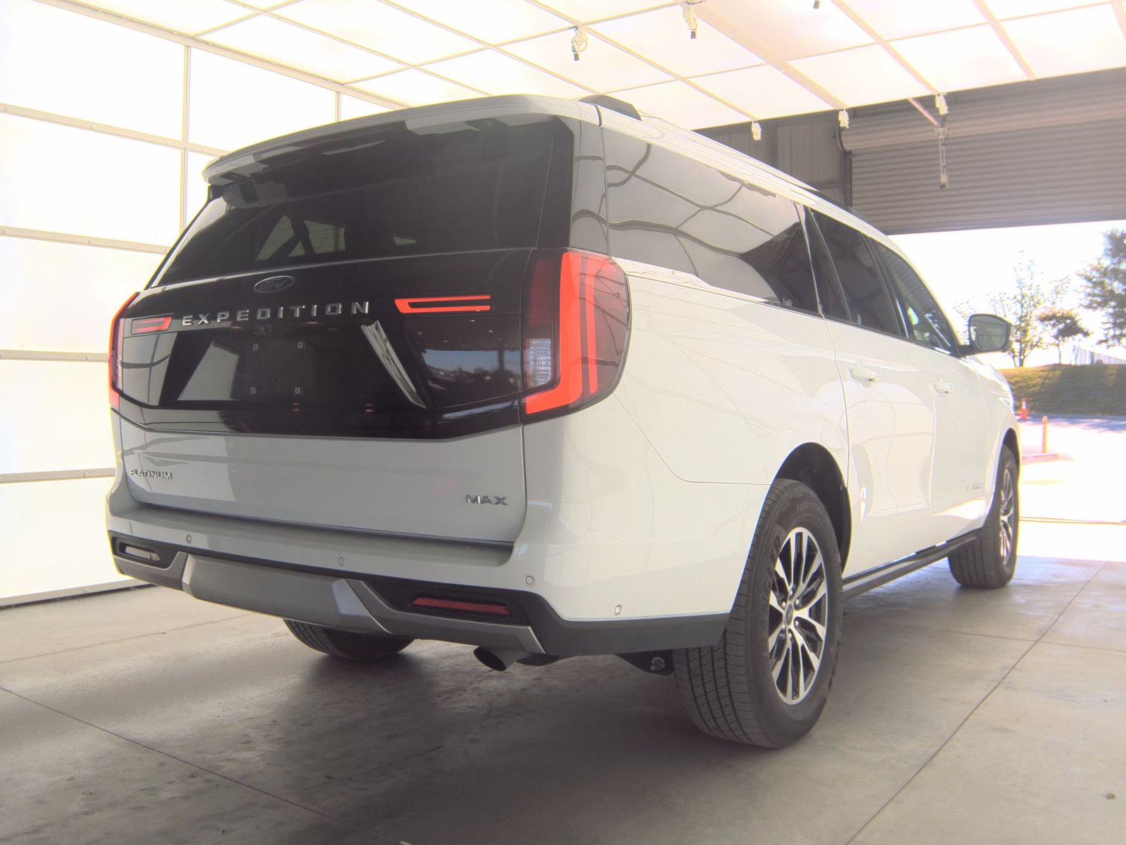 FORD EXPEDITION MAX - 5