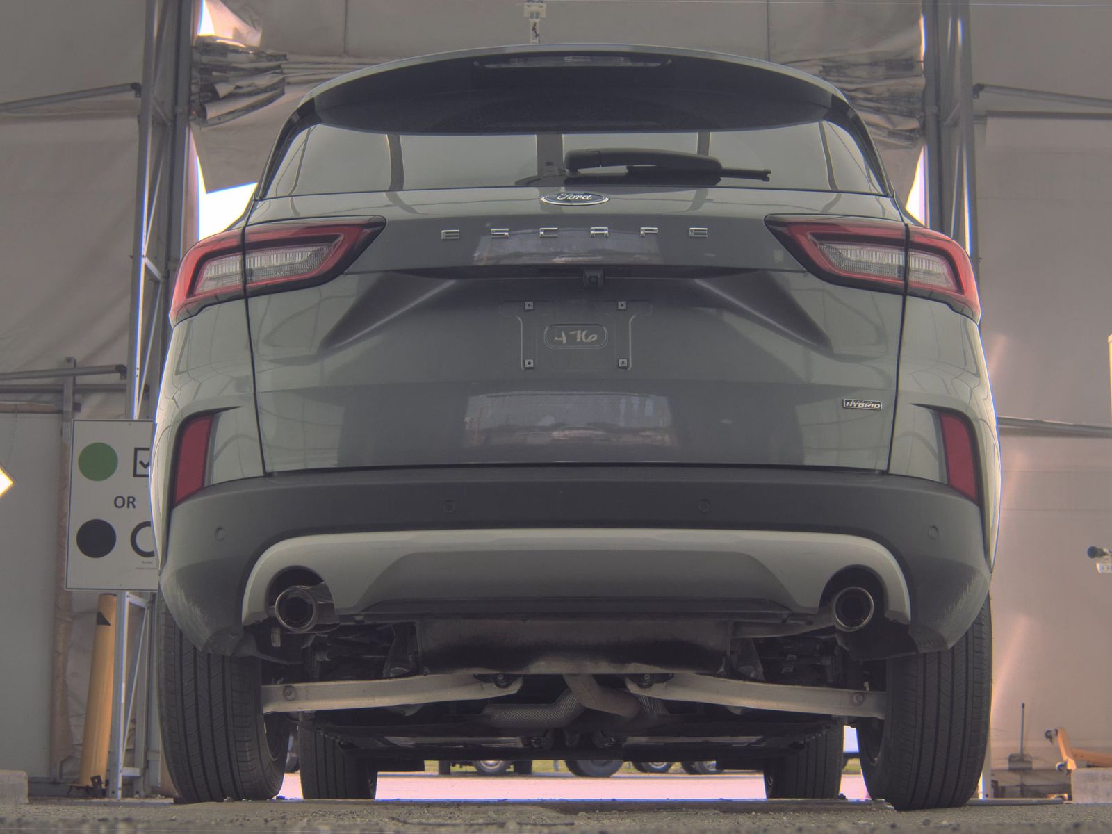 FORD ESCAPE - 8