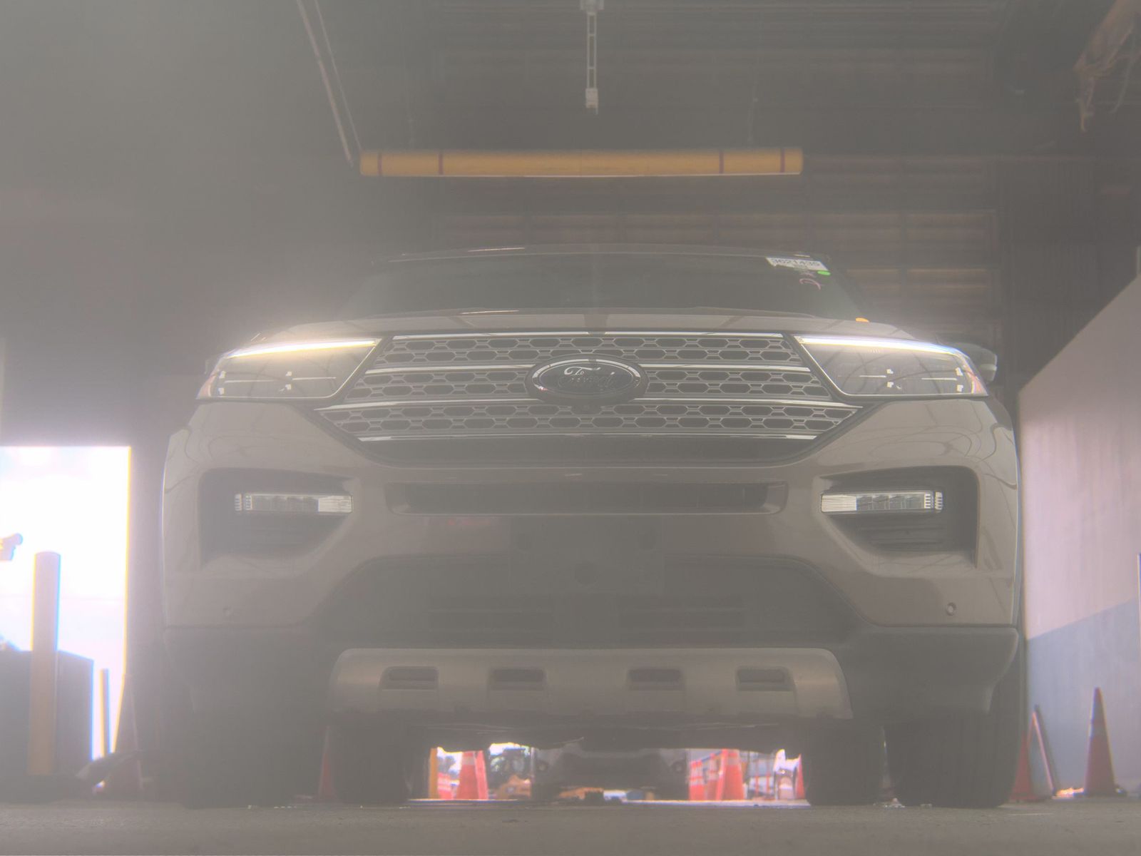 FORD EXPLORER - 4
