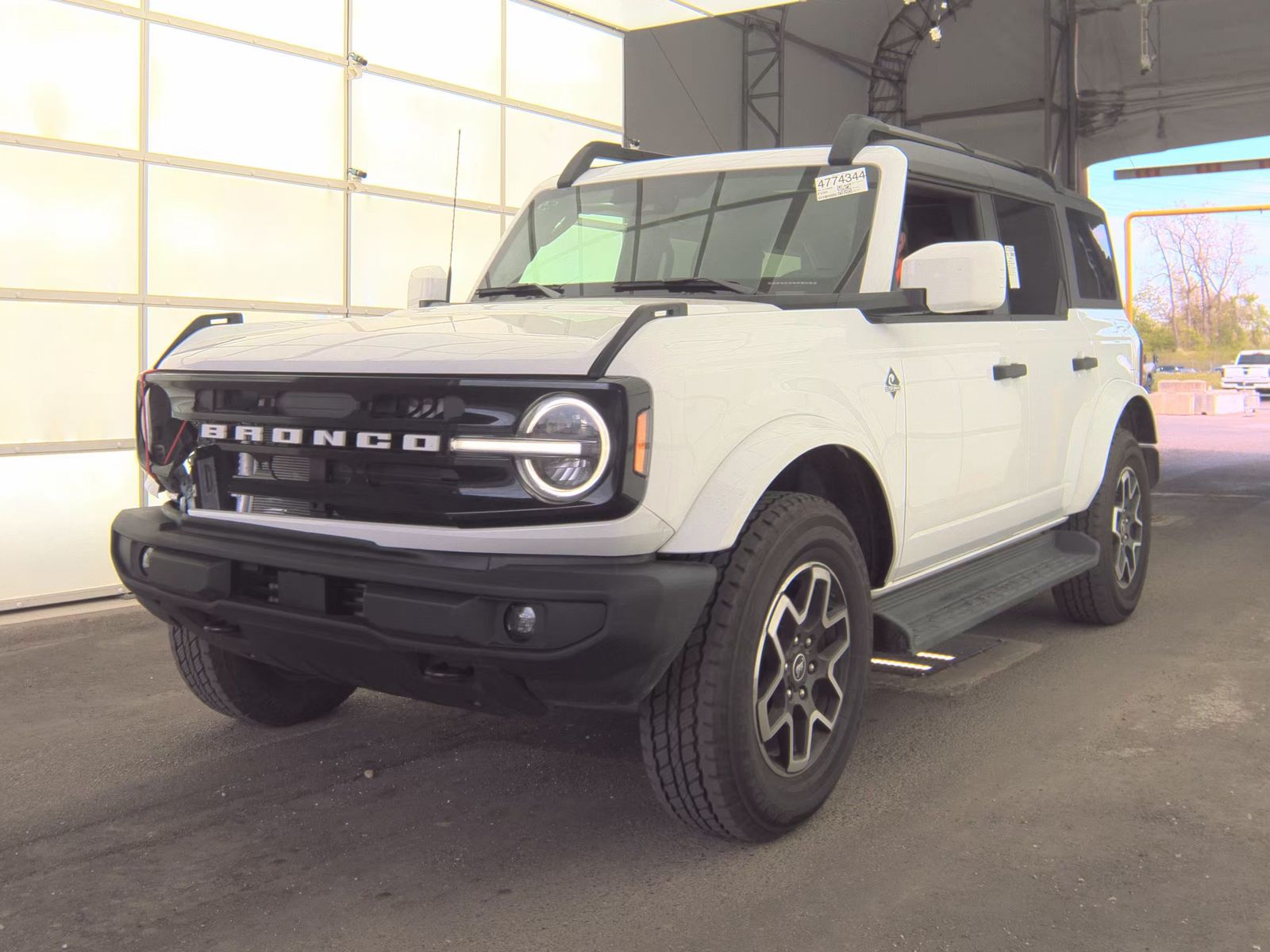 FORD BRONCO - 1