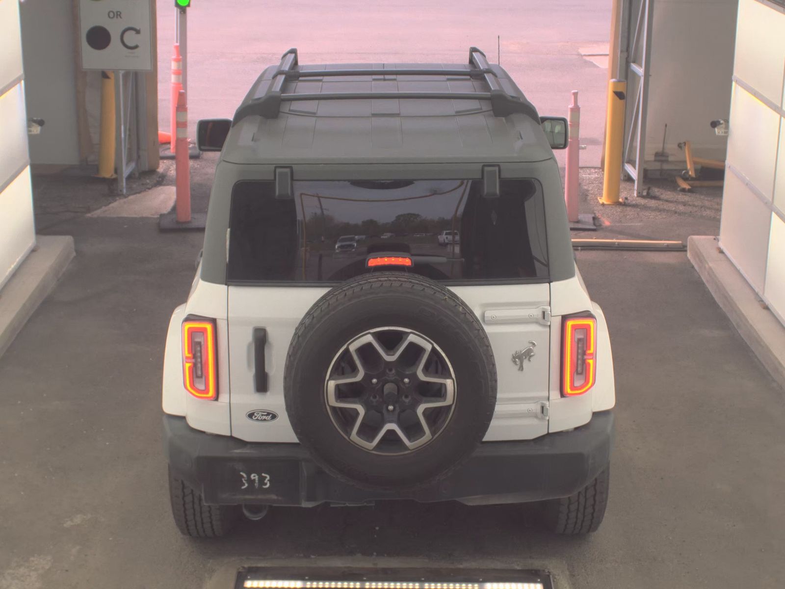 FORD BRONCO - 7