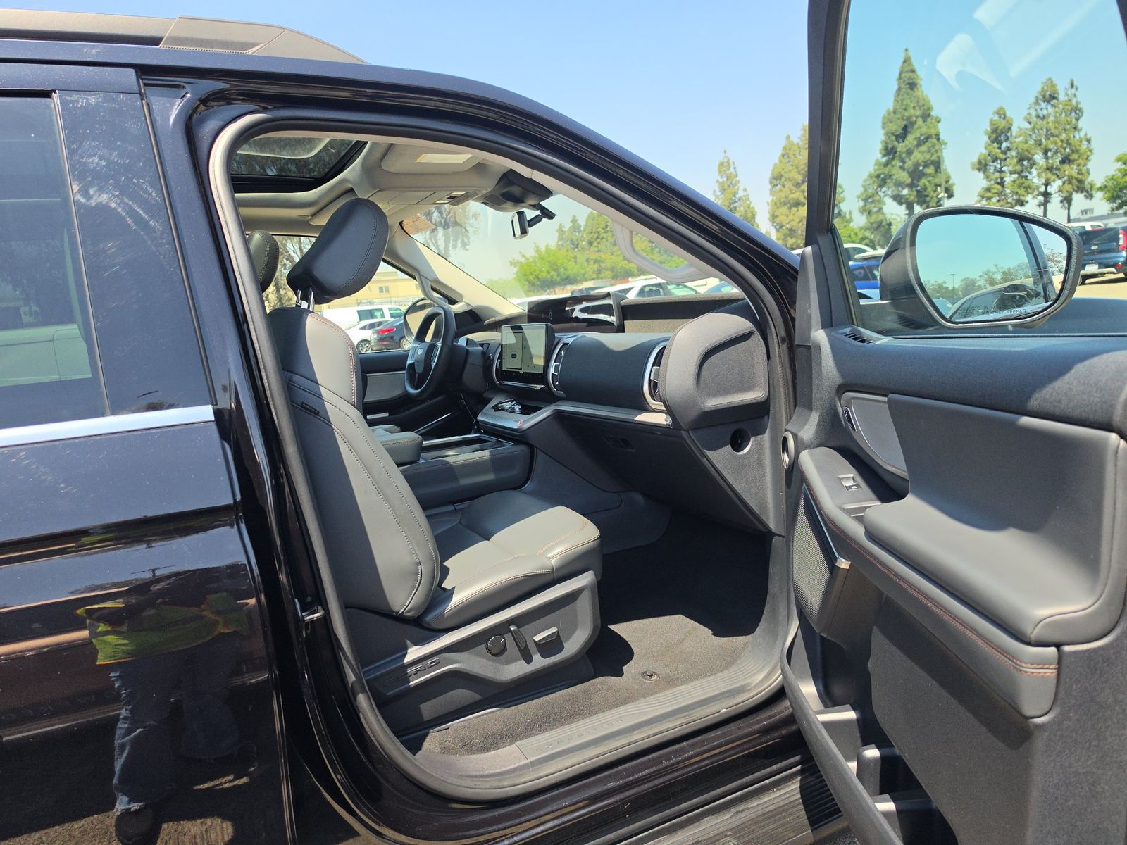 FORD EXPEDITION MAX - 9
