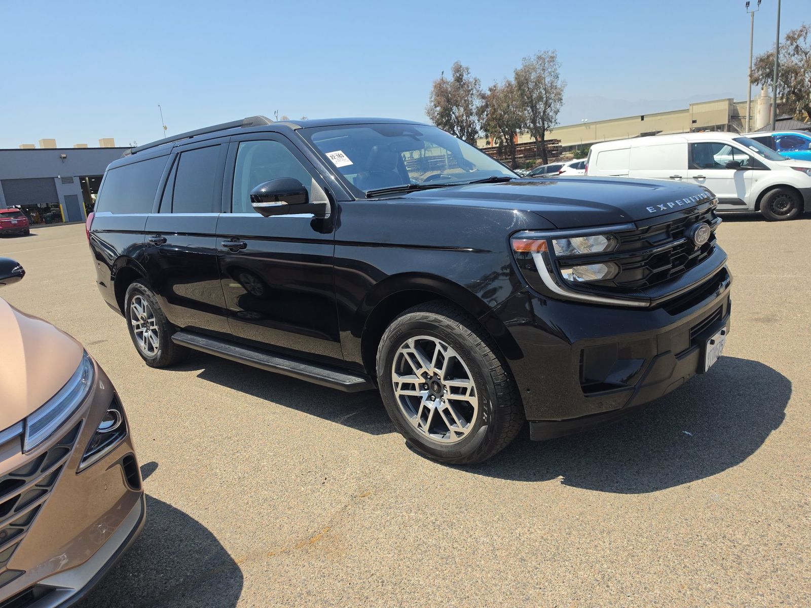 FORD EXPEDITION MAX - 4