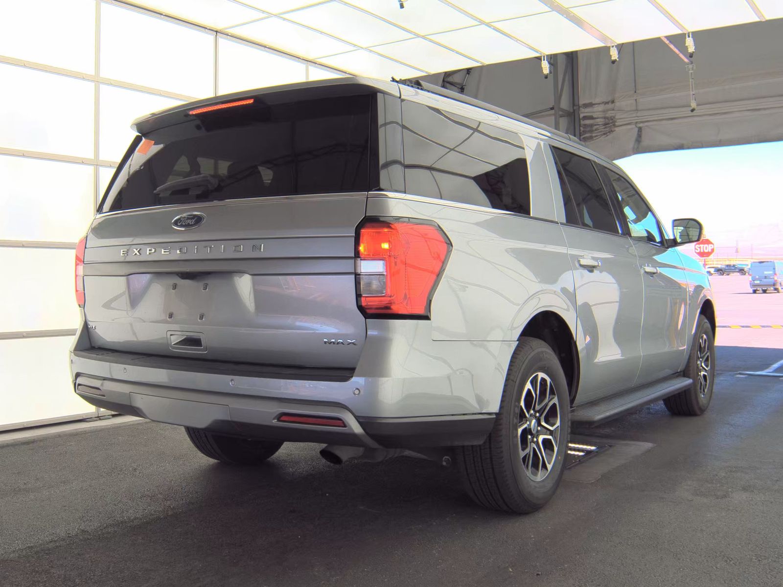 FORD EXPEDITION MAX - 5