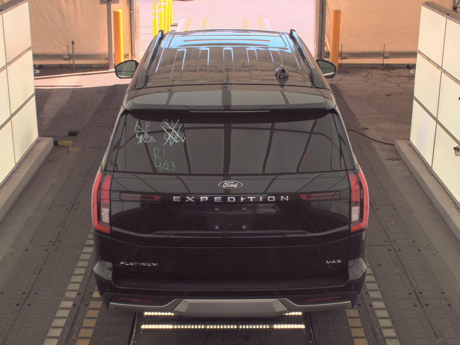 FORD EXPEDITION MAX - 7