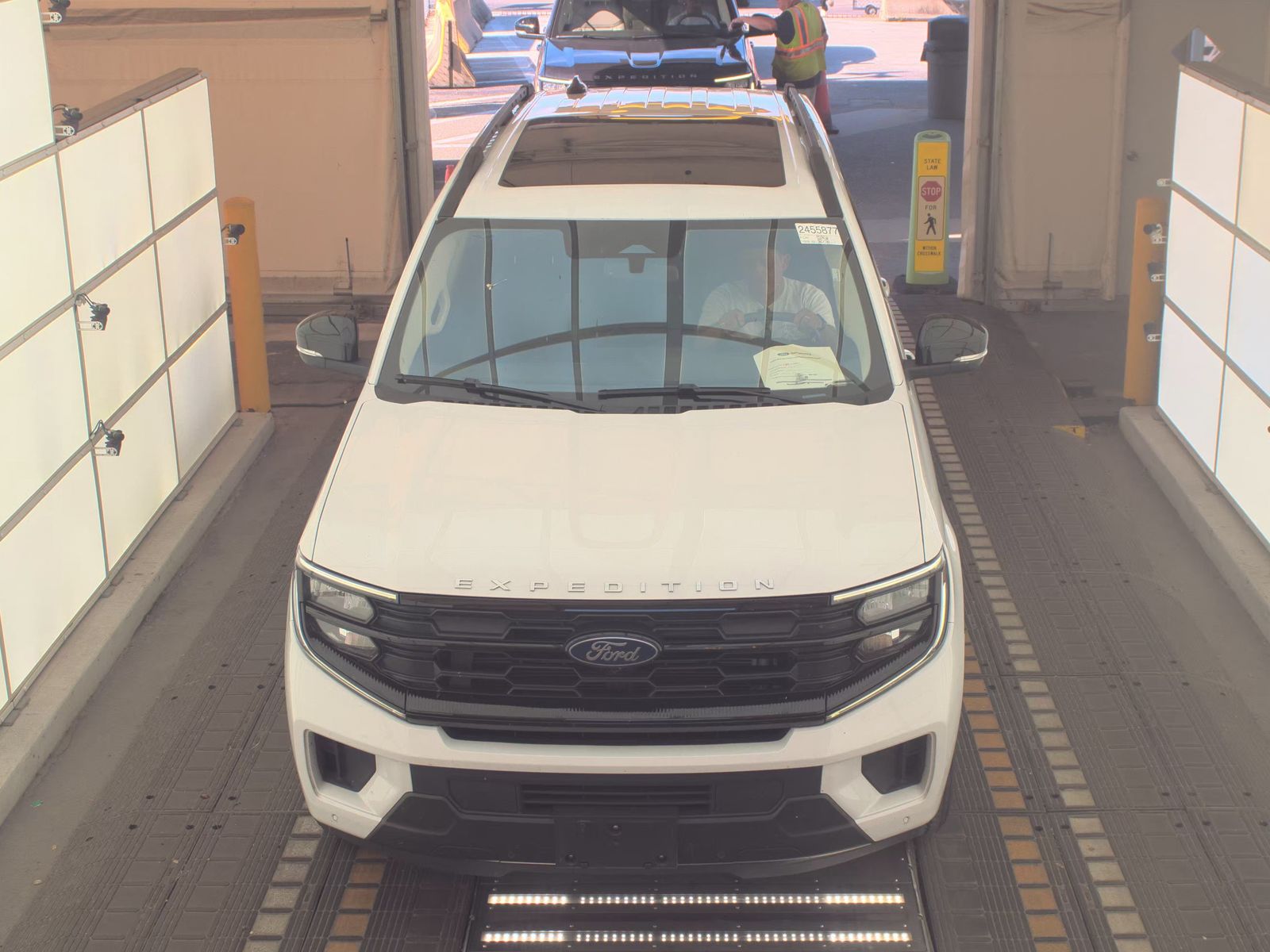FORD EXPEDITION - 3
