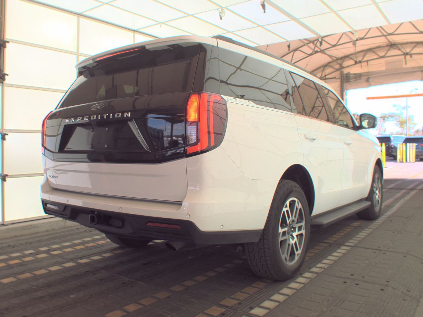 FORD EXPEDITION - 6
