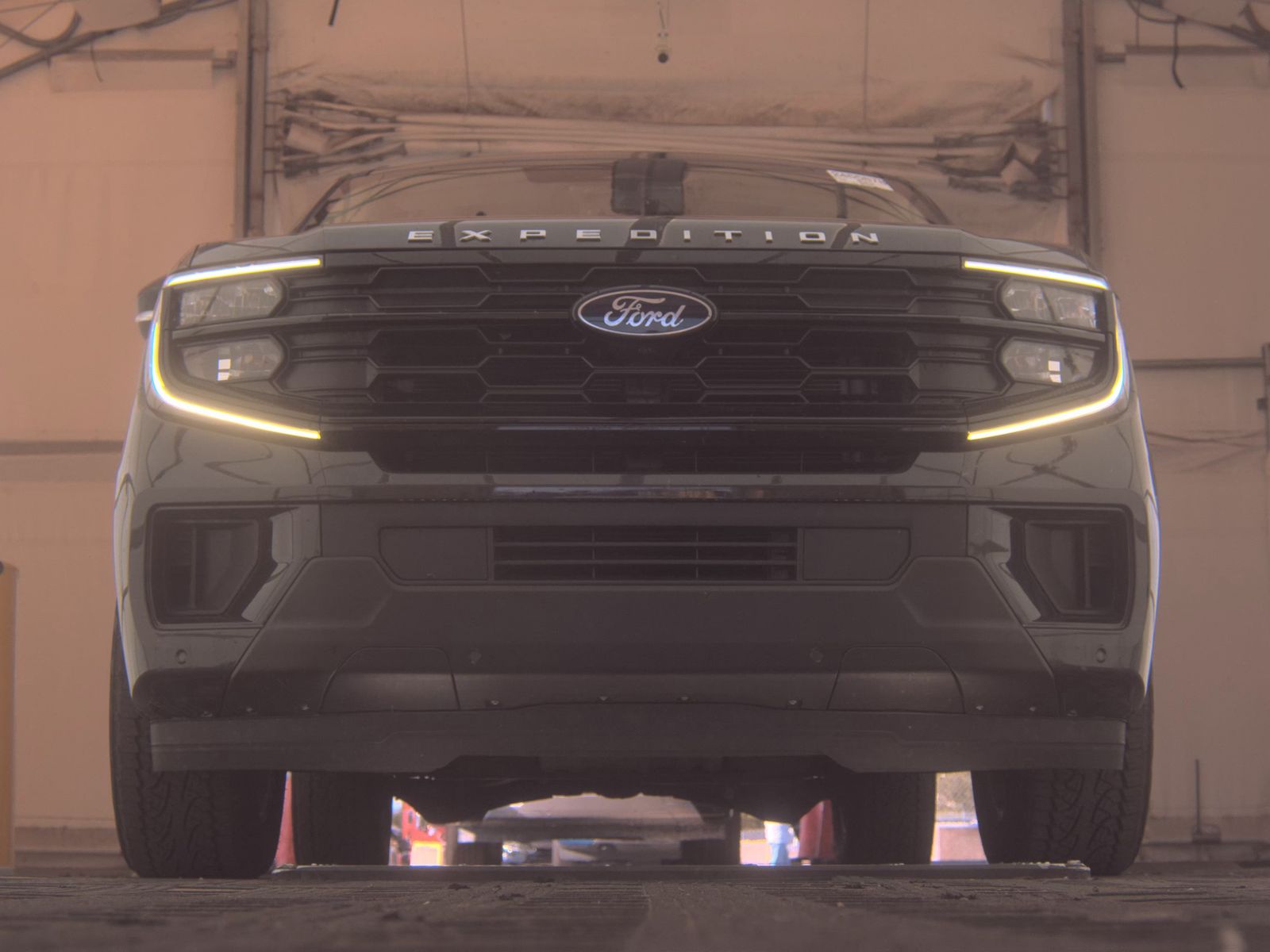 FORD EXPEDITION MAX - 4
